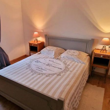 Appartement Charmant Et Spacieux Auxerre Luaran gambar