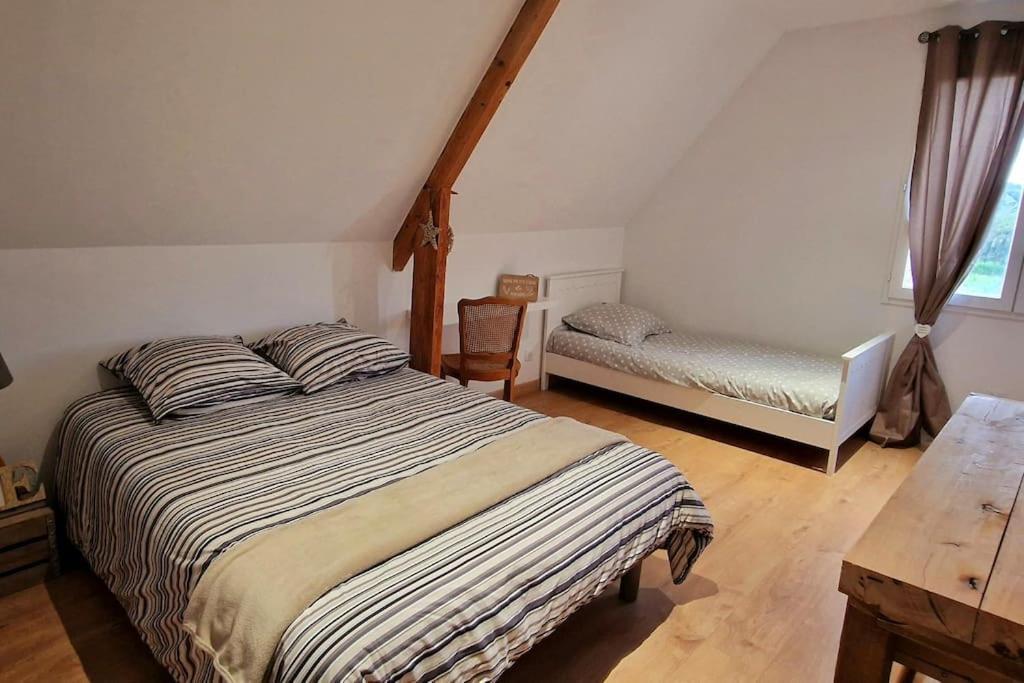 Appartement Charmant Et Spacieux Auxerre Luaran gambar
