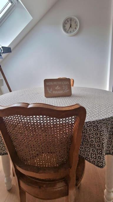 Appartement Charmant Et Spacieux Auxerre Luaran gambar
