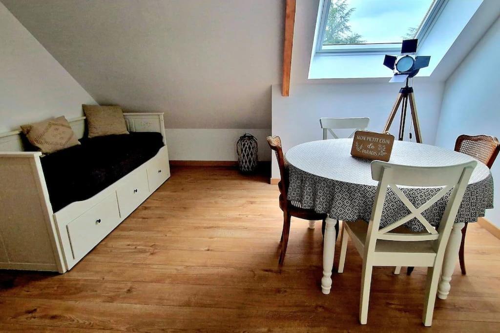 Appartement Charmant Et Spacieux Auxerre Luaran gambar